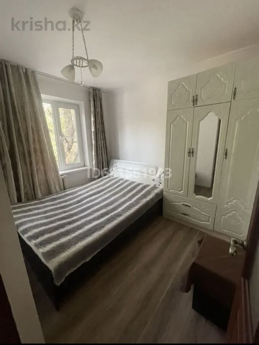 Продам квартиру 3 -ех комнатную