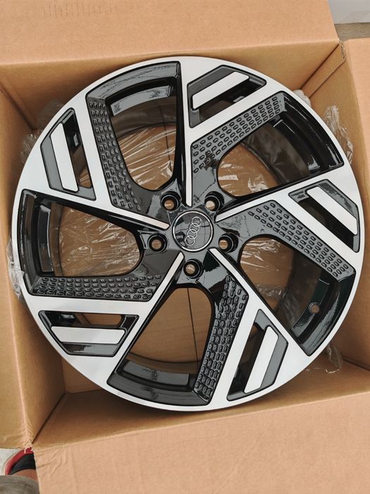 jante de aliaj pentru Audi PE 18  marca silver line