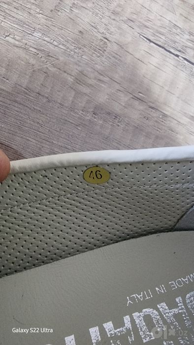 45 й размер на узкую ногу.
