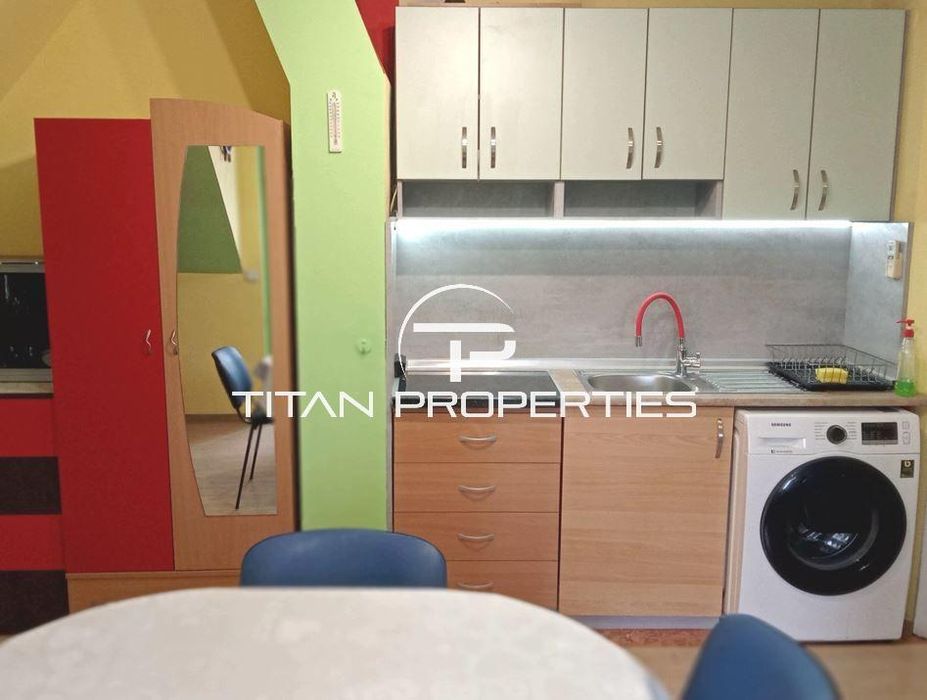 Дава се под наем Двустаен апартамент в Варна, Левски - 53 кв.м за 434 € - Снимка #1