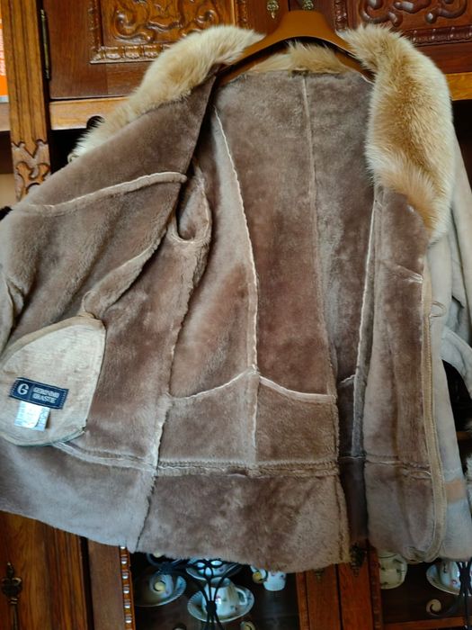 Haina de blana dama