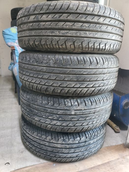 Продам шины в комплекте
