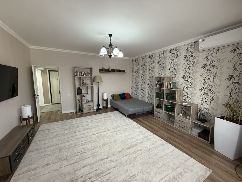 Продается 2 комнатная Франция 65квМ с ремонтом Яккасарай B&B Coffee