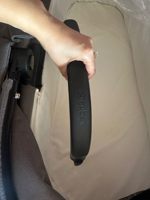 Бебешка количка Cybex Balios S Lux черно шаси