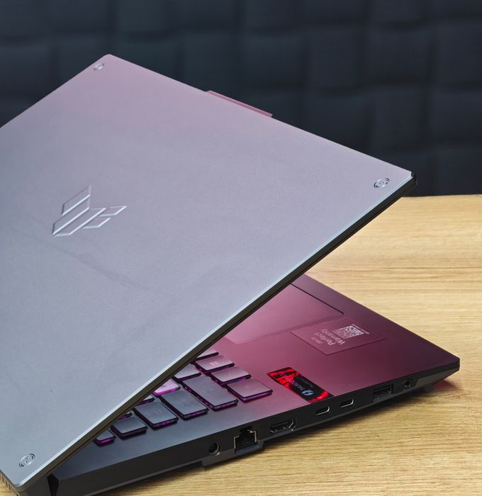 Asus tuf gaming F17 sotiladi