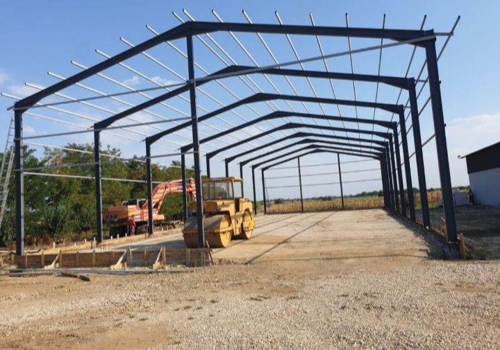 Vand 5ferme metalice la 10m din profil IPE160