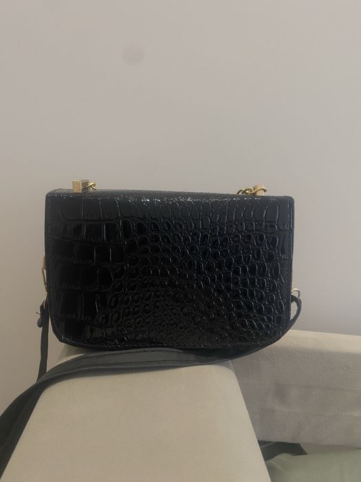 Продам сумочку вечернюю