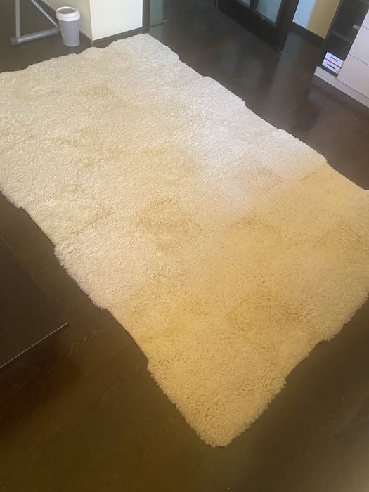Vind covor pentru living dimensiunea 230 cm  lungime cu 160 latime