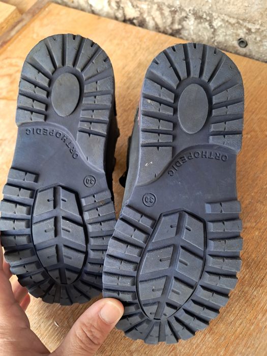 Детски ортопедични боти номер 30