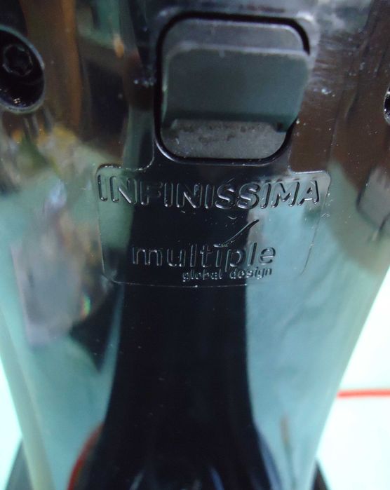 Кафемашина с гаранция 1 година NESCAFÉ® Dolce Gusto Krups Infinissima.Black за капсули система Долче густо Крупс