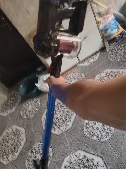 Продаю пылесос в хорошем состояние
