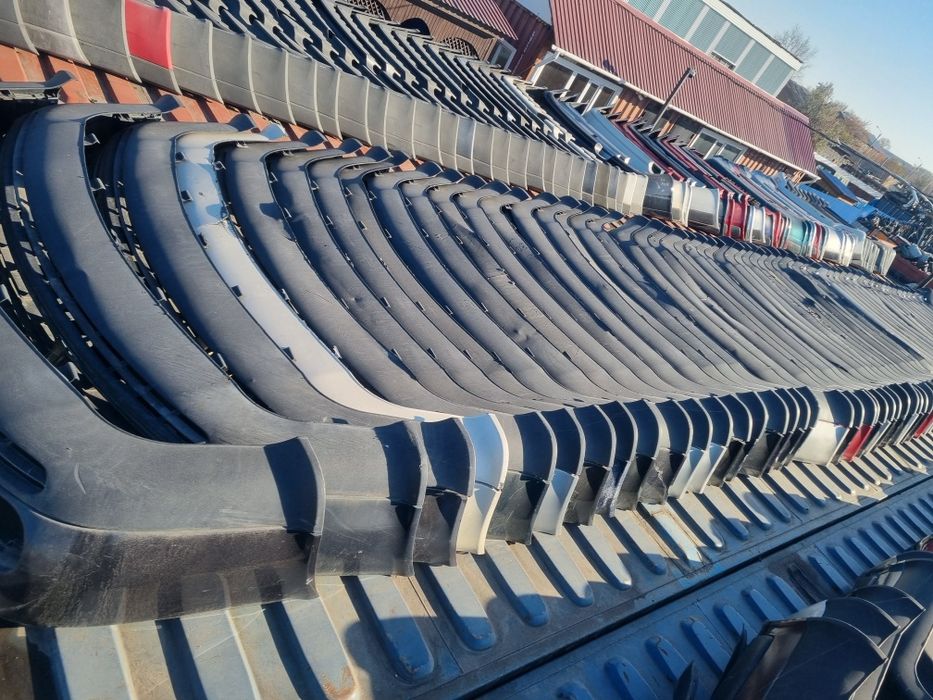 Большой выбор бамперов.