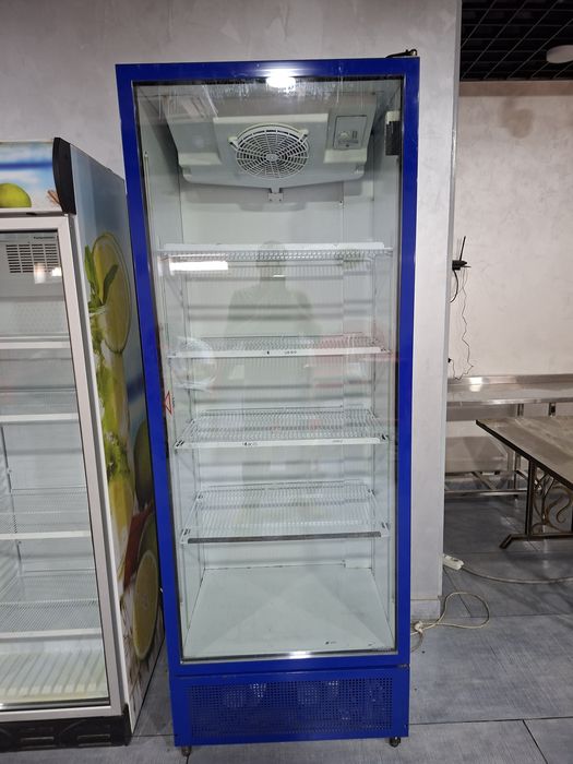 Ugur  900 л Турецкий холодильник витринные