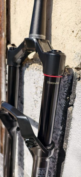 Нова Вилка RockShox Lyrik Base RC DebonAir 29" 160mm Boost 15x110mm