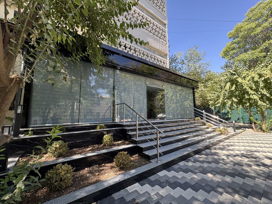 Сдается в аренду помещение/Евро офис вдоль дороги 168м2 - Ракат