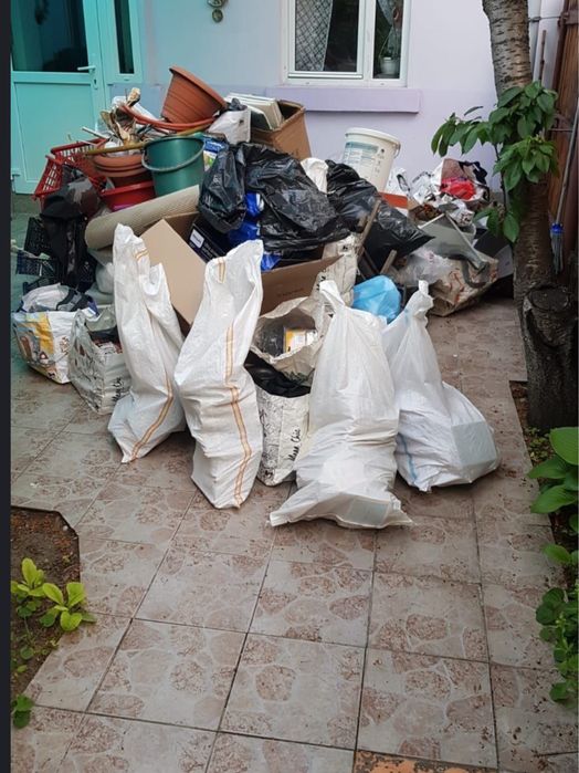 Oferim servici debarasari