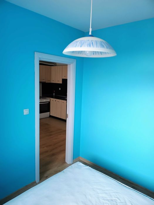 Отдавам под наем двустаен апартамент