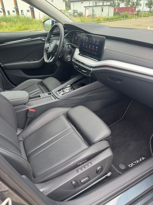 Skoda Octavia/Virtual/Canton/Matrix/Camera/Piele ventilata