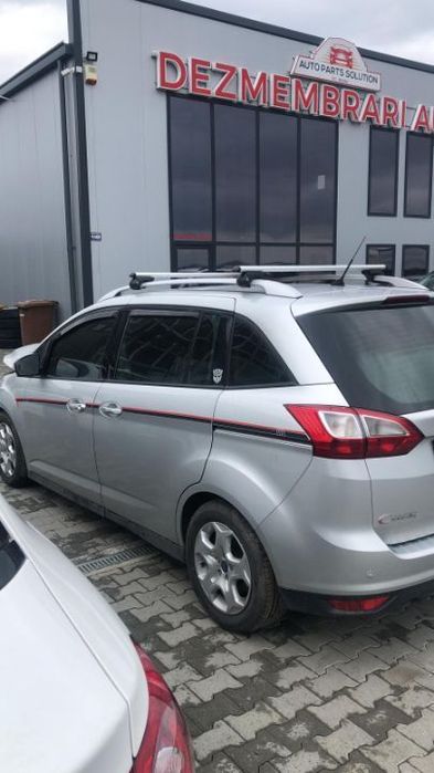 Dezmembram Ford Grand C Max 1.6 D an fabr 2011