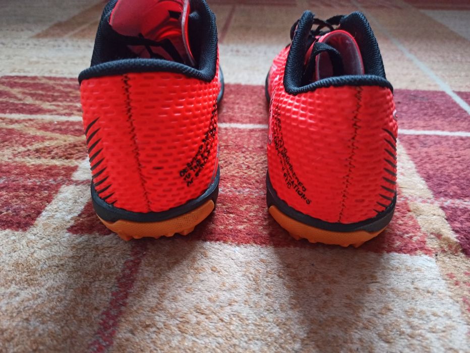 Ghete fotbal teren sintetic, 41. (NOI)