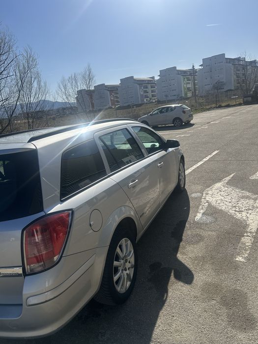 OPEL Astra 2004 — imagine 5