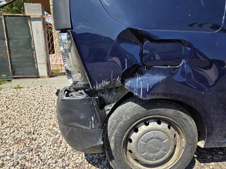 dacia logan  van 2012