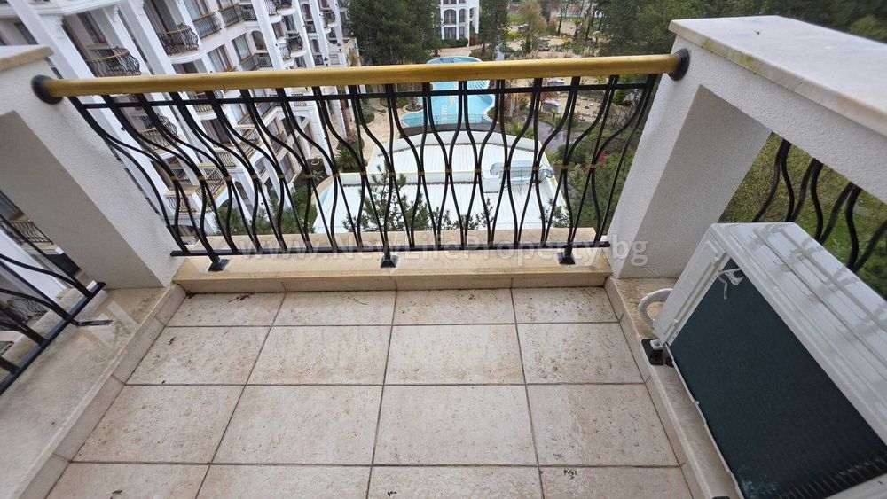 Продава се Двустаен апартамент в к.к. Слънчев бряг - 52 кв.м за 1275 €/кв.м - Снимка #11