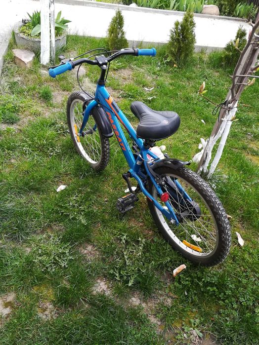 Продавам детскo колелo 20 цола