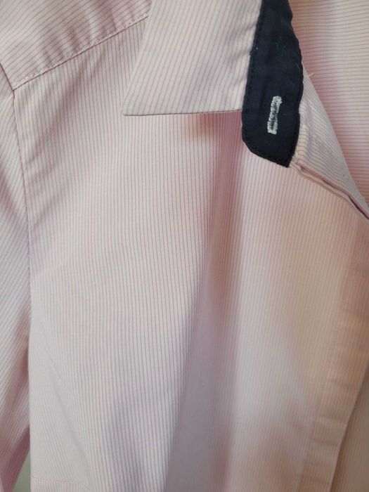 camasa business alba cu dungulite roz de la Reserved