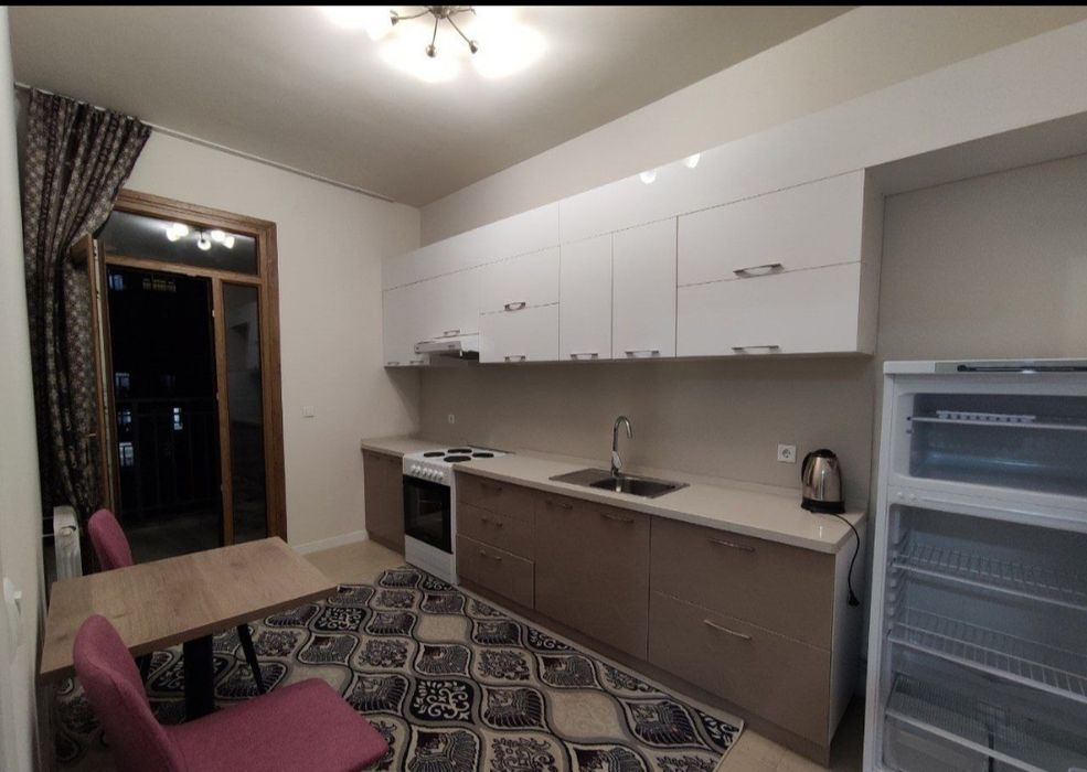 В Алмазарском р.Алмазар Сити продается 1 комнатная квартира