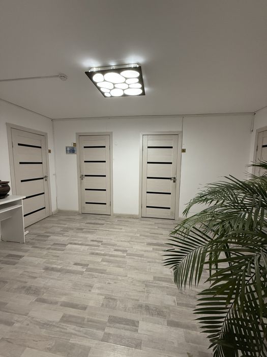 Продам офисное помещенее