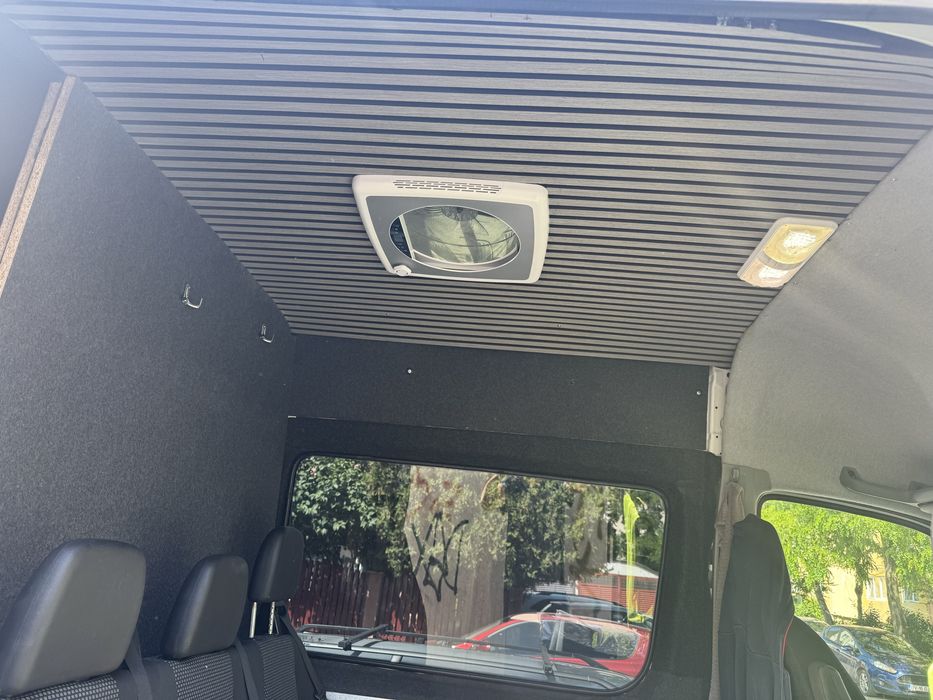 Mercedes Sprinter 6 locuri