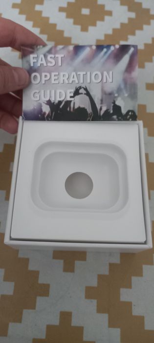 Блютуз наушники !