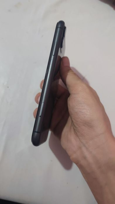 iPhone 11/128 сатылады