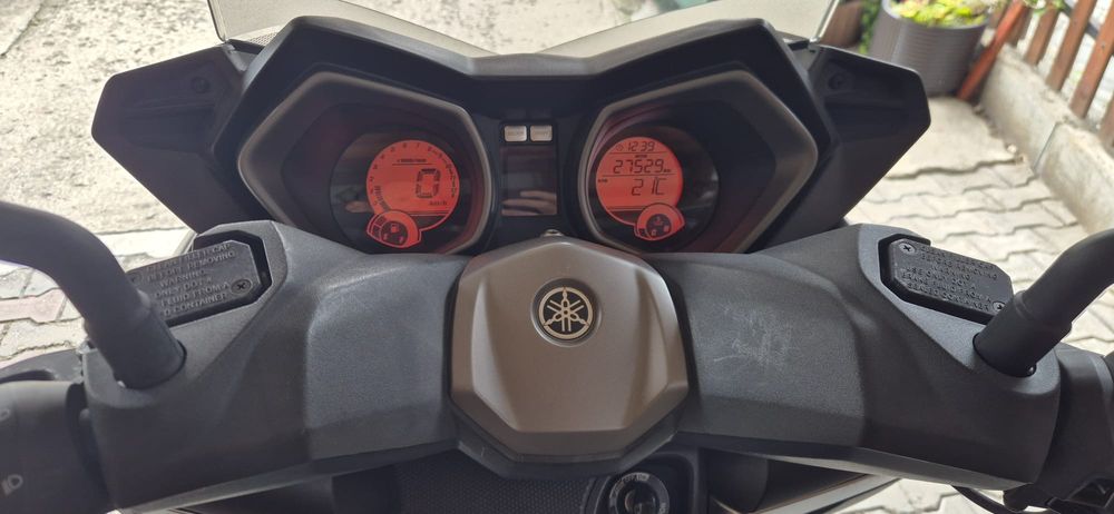 Scutere Yamaha X-MAX 250 ABS