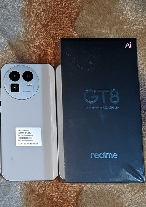 Realme GT 8 12/256 GB
