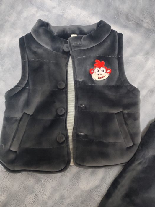 Куртка,брюки,безрукавка