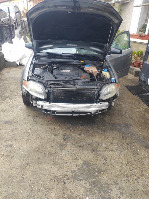 Ауди а4 б7 2.0тди 140кс на части