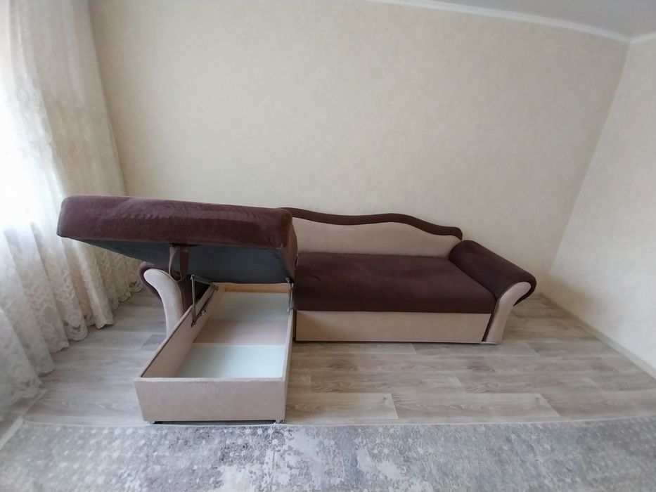 Продам Диван угловой раскладной