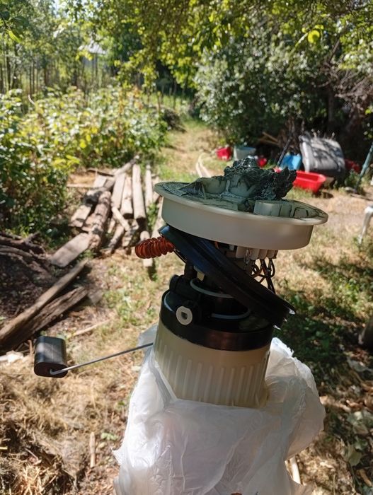 Pompa rezervor Mazda 3,1.4 benzina.2006