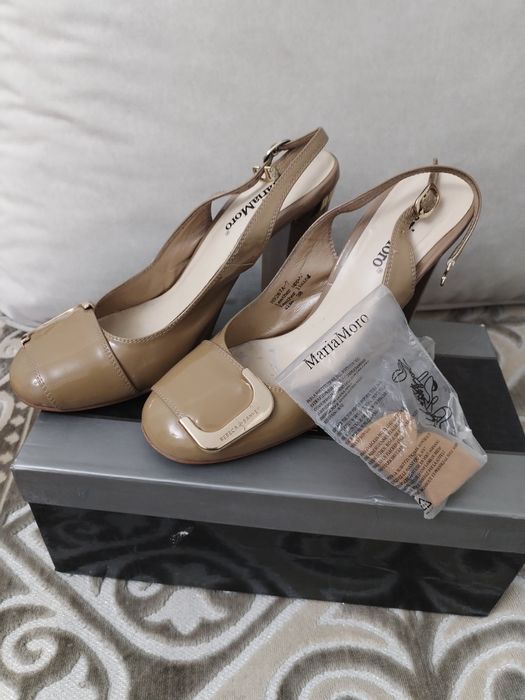 Продам туфли лаковая кожа