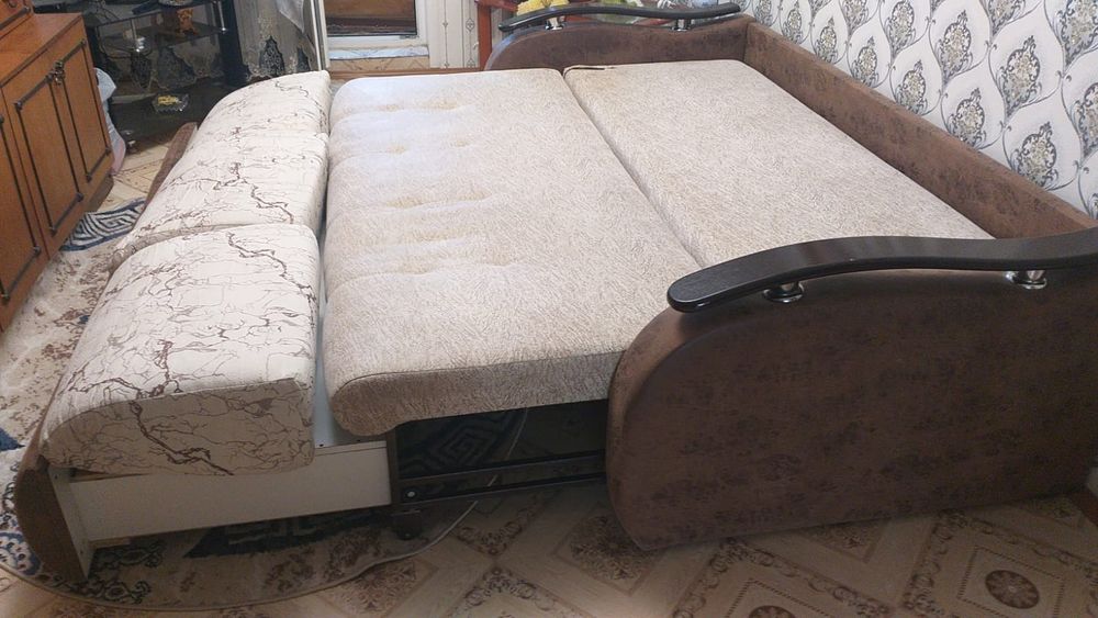Продам раскладной диван
