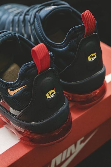 Nike VaporMax Plus