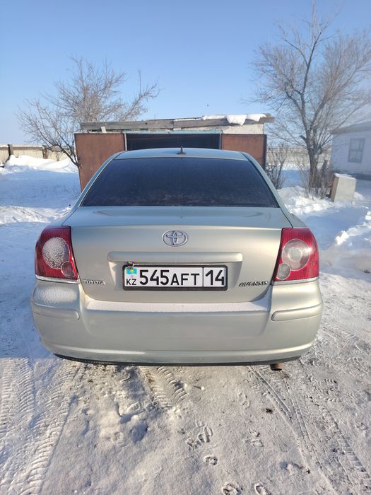 Тойота Авенсис 2007