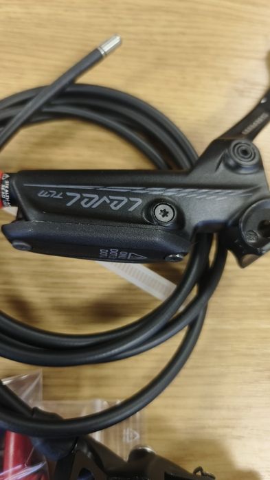 НОВИ Вело спирачки Level TLM комплект предна и задна