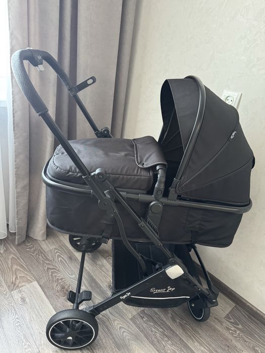 Продам коляску в отличном состояние