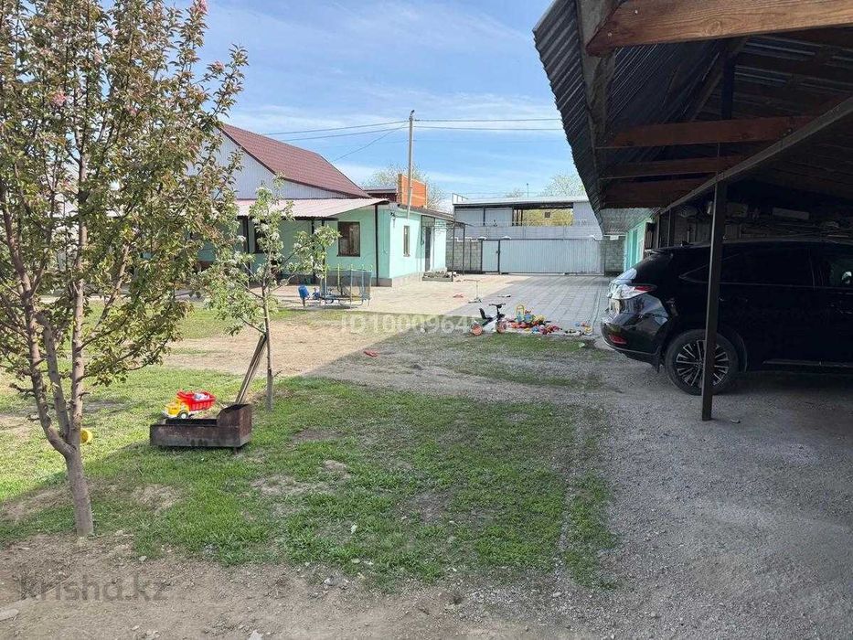 продается 4дом Жансая Империя