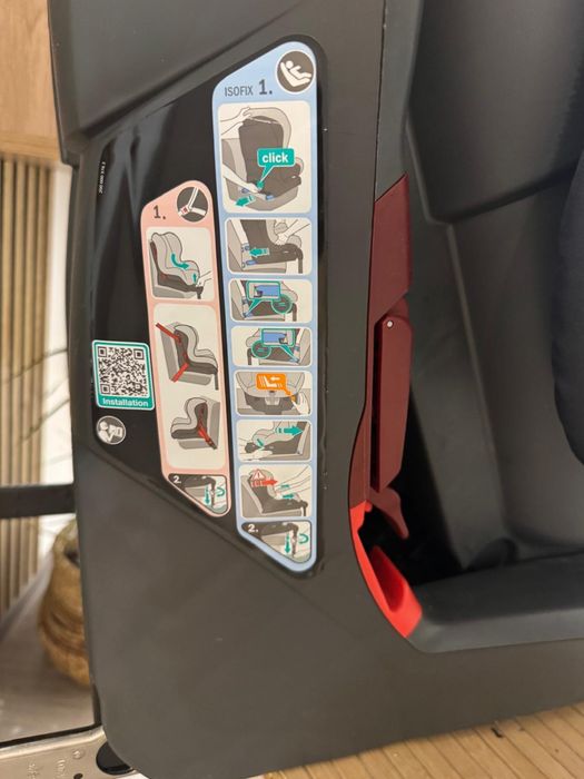 Scaun auto de copii Britax Romer cu isofix