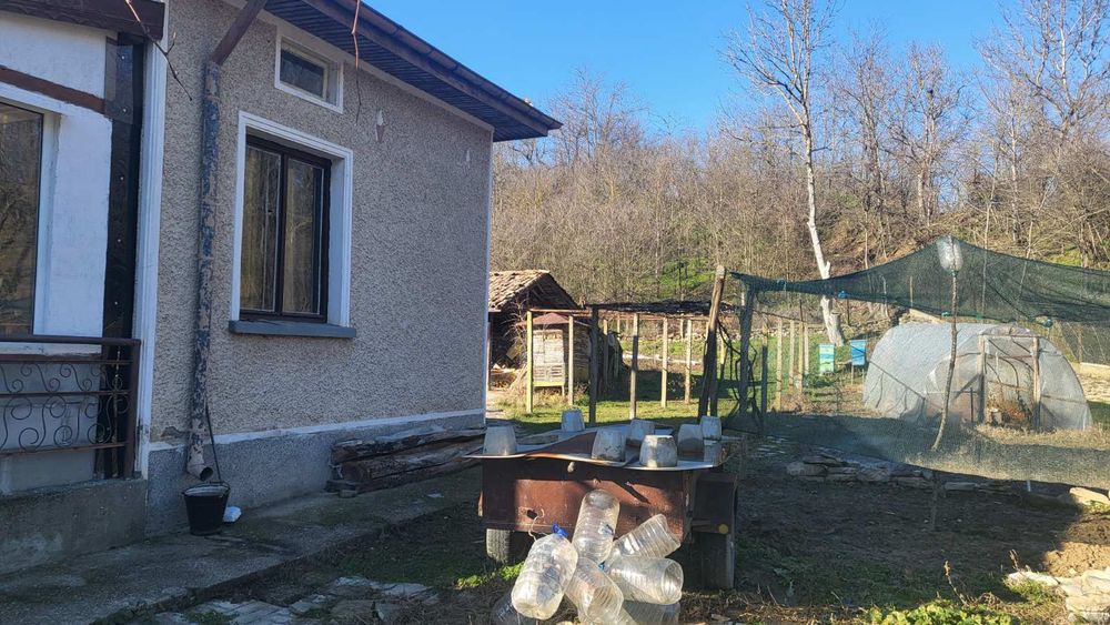 Продава се Къща в Шумен, Херсон - 247 кв.м за 176 €/кв.м - Снимка #8