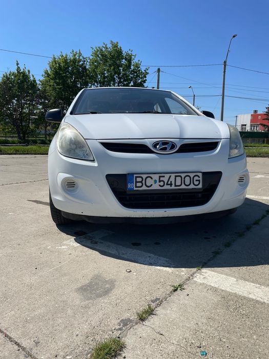 Hyundai i20 Benzina, 1.2 4 cilindri 2011